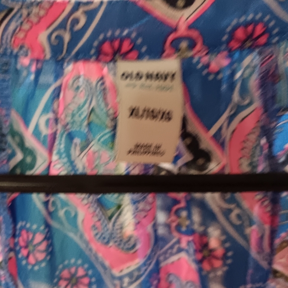 Old Navy Sheer Elegant Blue and Pink Women's Blouse - Picture 2 of 7